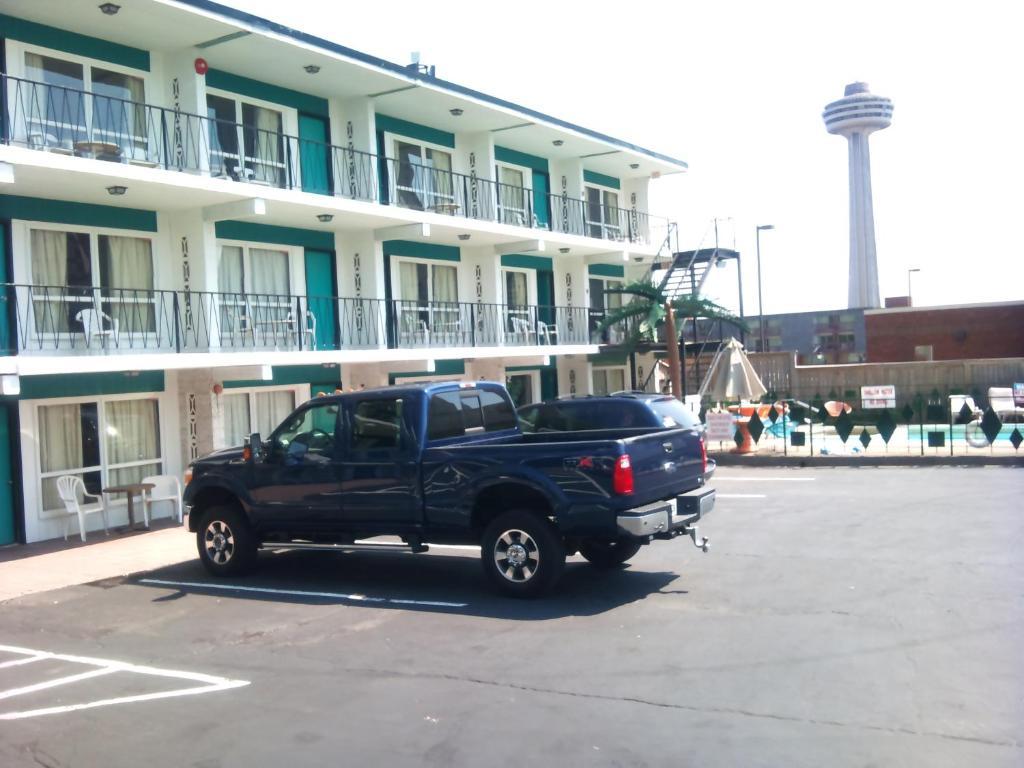 Rainbow Motor Inn - Fallsview Καταρράκτες του Νιαγάρα Εξωτερικό φωτογραφία
