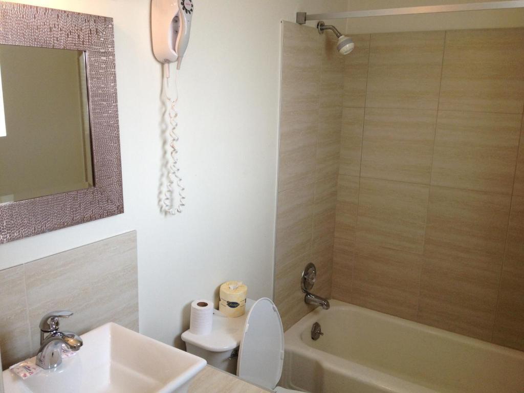 Rainbow Motor Inn - Fallsview Καταρράκτες του Νιαγάρα Δωμάτιο φωτογραφία